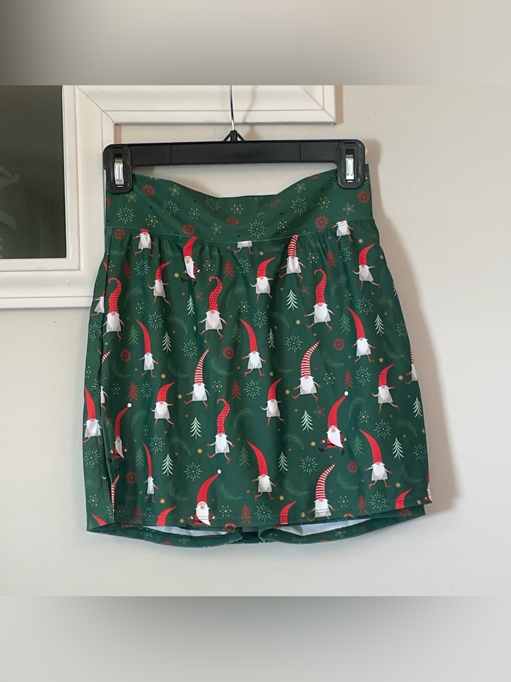 Skort Obsession Women’s Golf Tennis Skort Holiday Gnomes Green Size XS 15 Inches